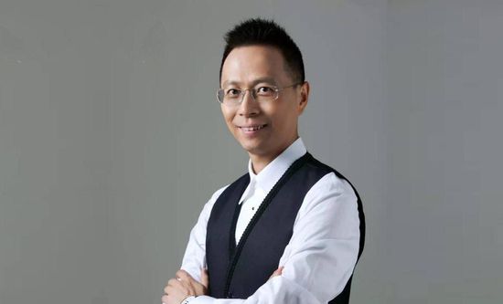 她和她一样的模样